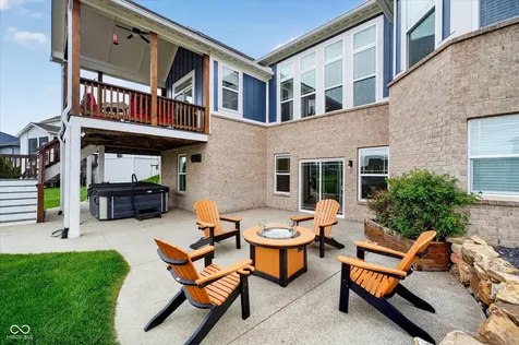 18295 Lakes End Drive Westfield IN 46074