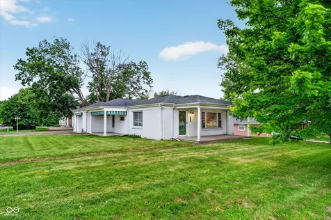 1921 E 10th Street Anderson IN 46012