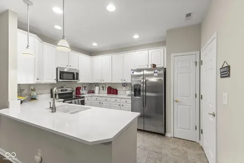 5189 Bally Bunion Drive Avon IN 46123