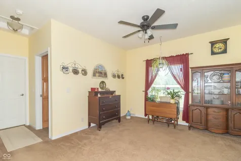 4343 E 900 N Greenfield IN 46140