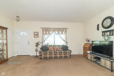 4343 E 900 N Greenfield IN 46140