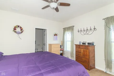 4343 E 900 N Greenfield IN 46140