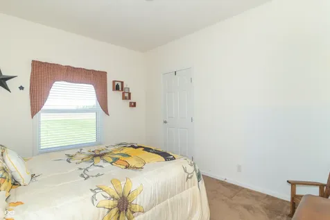 4343 E 900 N Greenfield IN 46140