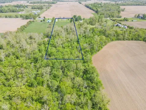4343 E 900 N Greenfield IN 46140