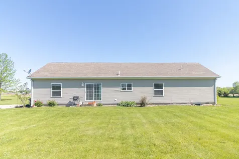 4343 E 900 N Greenfield IN 46140