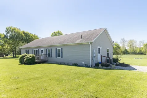 4343 E 900 N Greenfield IN 46140