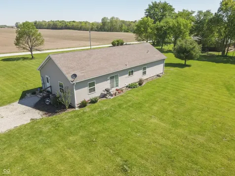 4343 E 900 N Greenfield IN 46140