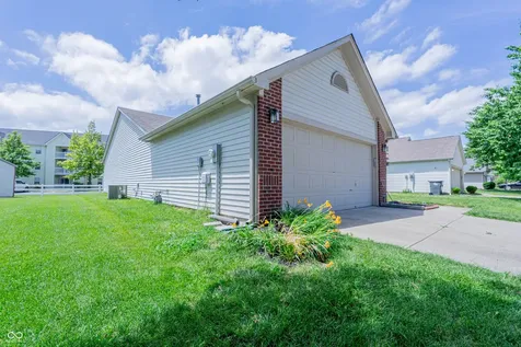 7060 Blankenship Avenue Indianapolis IN 46217