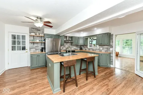 6502 Homestead Drive Indianapolis IN 46227