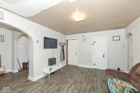 1120 E 30th Street Anderson IN 46016