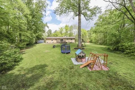 181 W Robertson Road Morgantown IN 46160