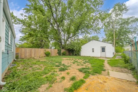 1949 N Colorado Avenue Indianapolis IN 46218