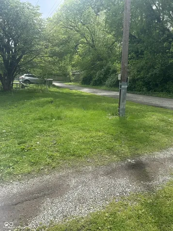 1614 E 72nd Street Indianapolis IN 46240