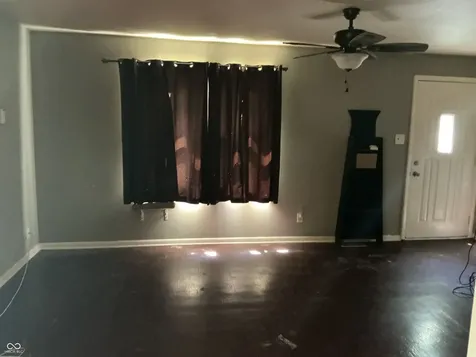 1614 E 72nd Street Indianapolis IN 46240
