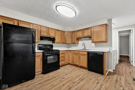 5714 W 41st Place Indianapolis IN 46254