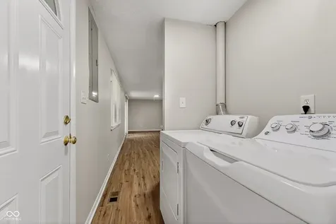5714 W 41st Place Indianapolis IN 46254