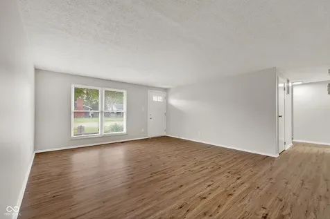 5714 W 41st Place Indianapolis IN 46254