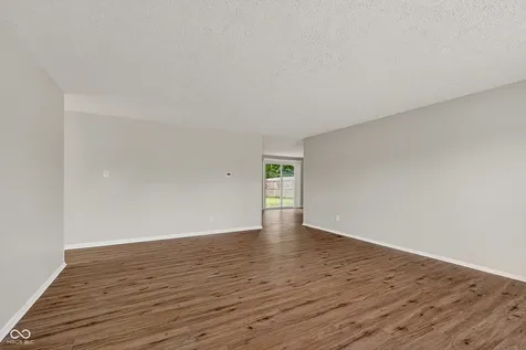 5714 W 41st Place Indianapolis IN 46254