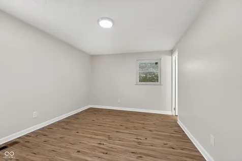 5714 W 41st Place Indianapolis IN 46254