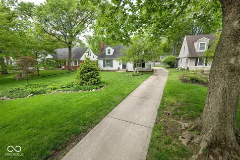 5942 Hillside Avenue East Drive Indianapolis IN 46220