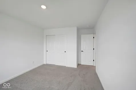 6113 Paperbark Way Indianapolis IN 46259