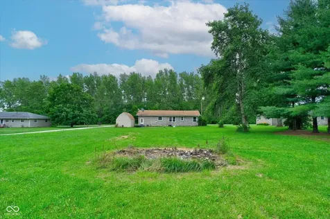 4150 W 600 S Shelbyville IN 46176