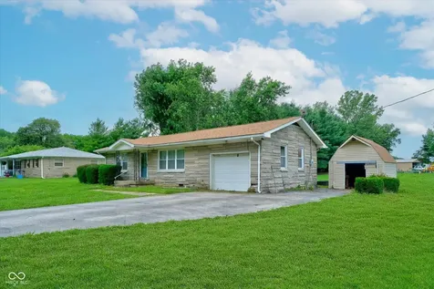 4150 W 600 S Shelbyville IN 46176