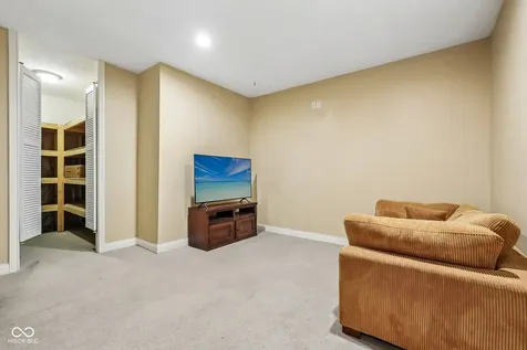 3274 Paddock Road Lebanon IN 46052