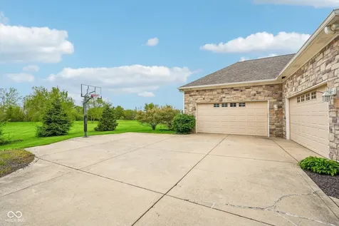 3274 Paddock Road Lebanon IN 46052