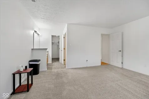 4436 Sunshine Avenue Indianapolis IN 46228