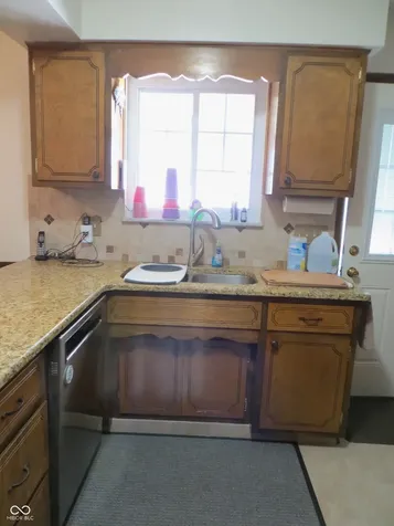 628 W Ralston Road Indianapolis IN 46217