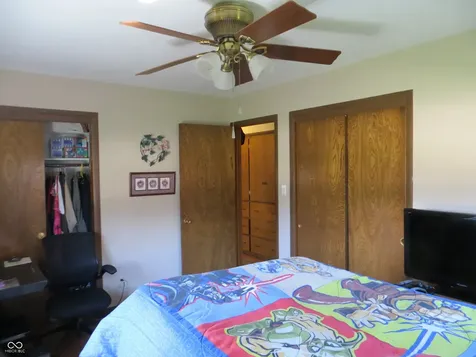 628 W Ralston Road Indianapolis IN 46217