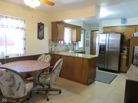 628 W Ralston Road Indianapolis IN 46217