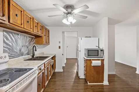 7838 Savannah Drive Indianapolis IN 46217