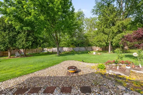 7838 Savannah Drive Indianapolis IN 46217