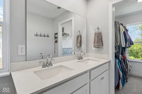 6432 Apperson Drive Noblesville IN 46060