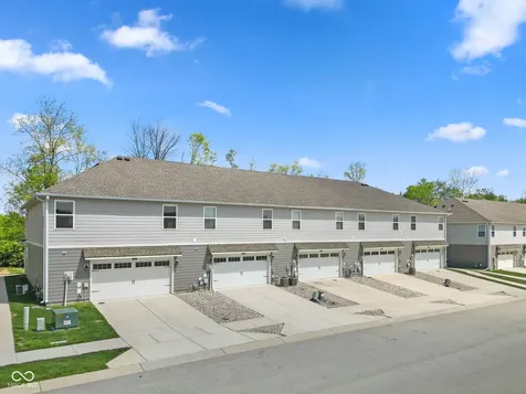 6432 Apperson Drive Noblesville IN 46060