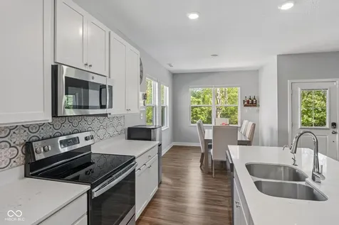 6432 Apperson Drive Noblesville IN 46060