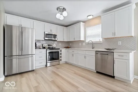 12381 E 131st Street Fishers IN 46037