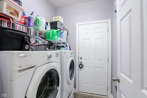 8112 Grassy Meadow Circle Indianapolis IN 46259