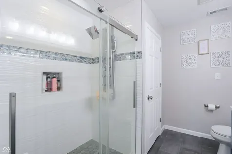8112 Grassy Meadow Circle Indianapolis IN 46259