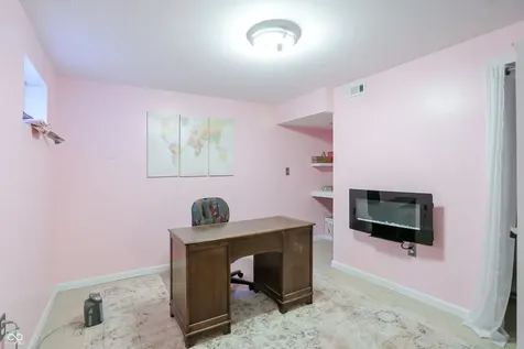 8112 Grassy Meadow Circle Indianapolis IN 46259