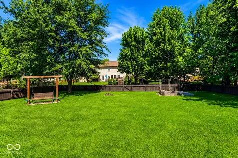 8112 Grassy Meadow Circle Indianapolis IN 46259