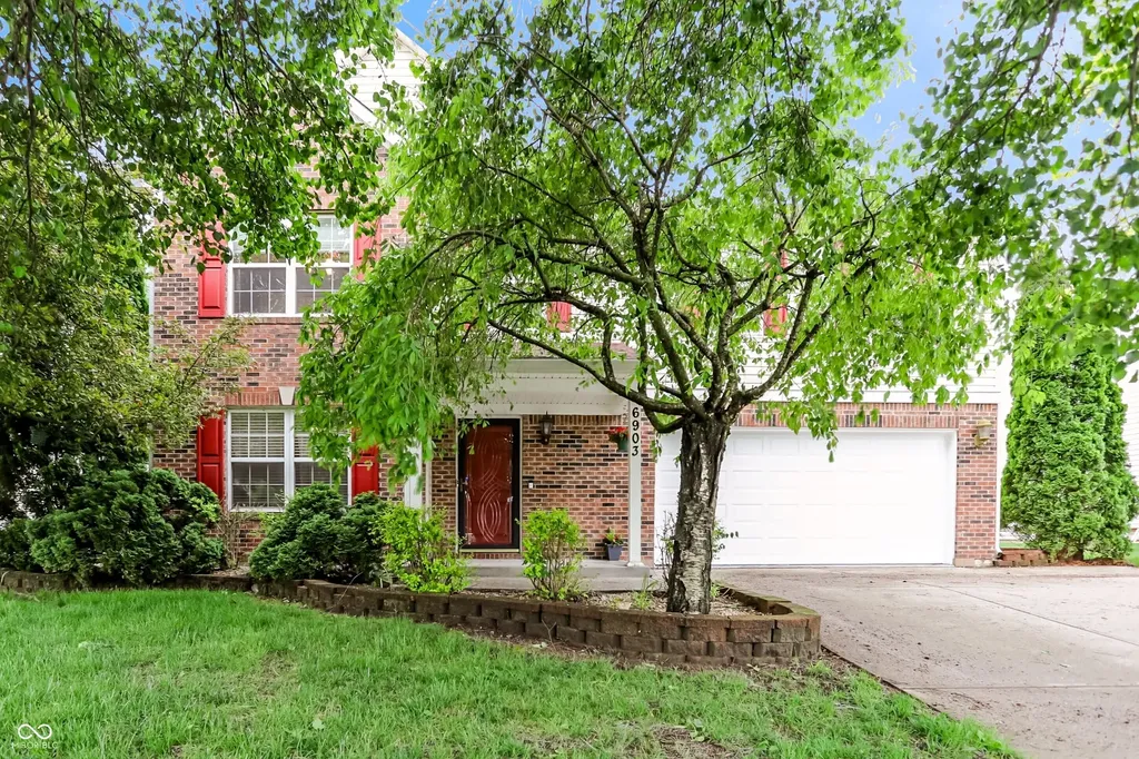 6903 Harriet Drive Indianapolis IN 46237