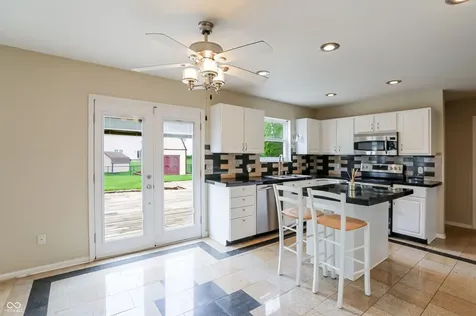 6903 Harriet Drive Indianapolis IN 46237