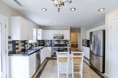 6903 Harriet Drive Indianapolis IN 46237