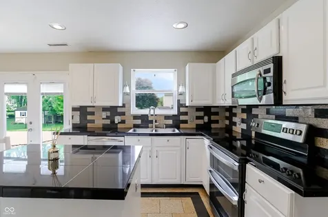 6903 Harriet Drive Indianapolis IN 46237