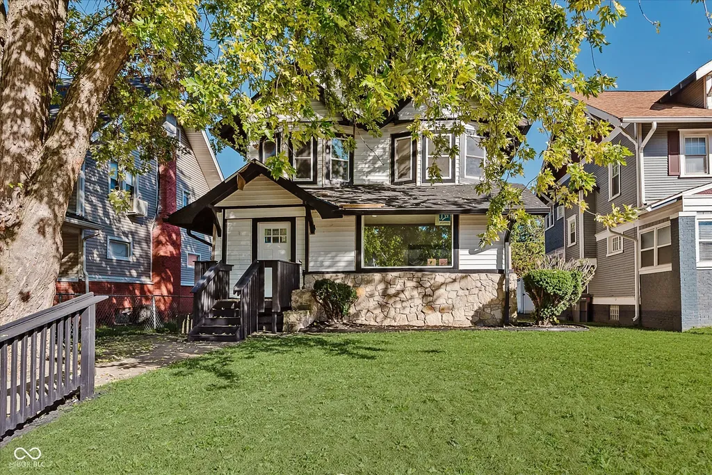 3033 N College Avenue Indianapolis IN 46205