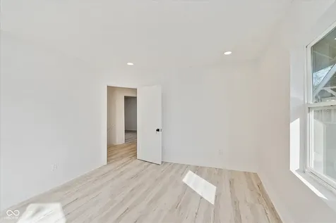 3033 N College Avenue Indianapolis IN 46205