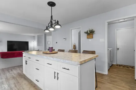 9891 Sapphire Berry Lane Fishers IN 46038